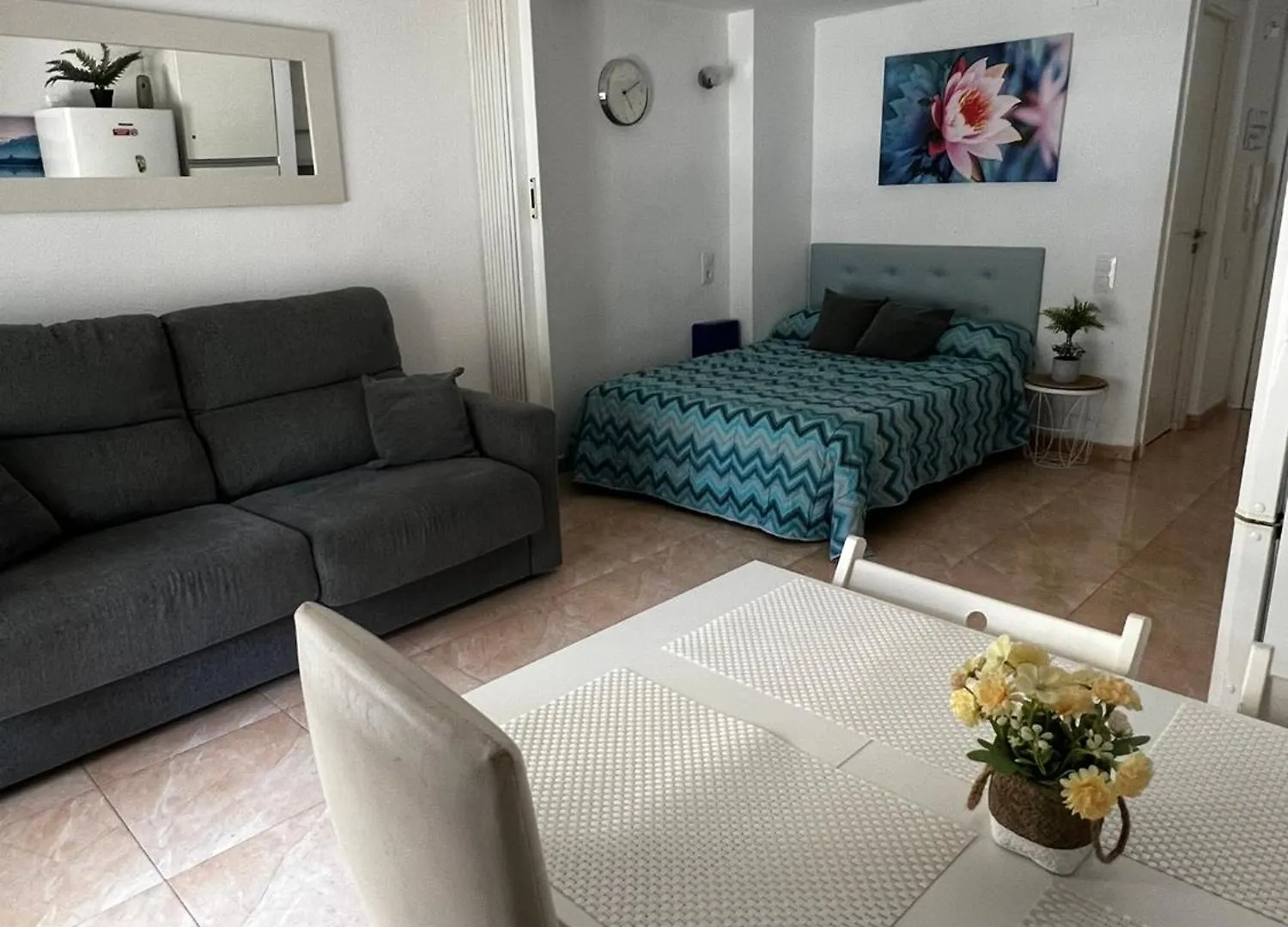 Апартаменты Apartamento En Салоу